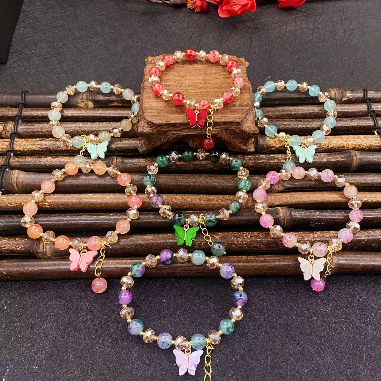 复古民族风新款爆花手链男女仿龙纹石玻璃珠手串义乌小商品批发