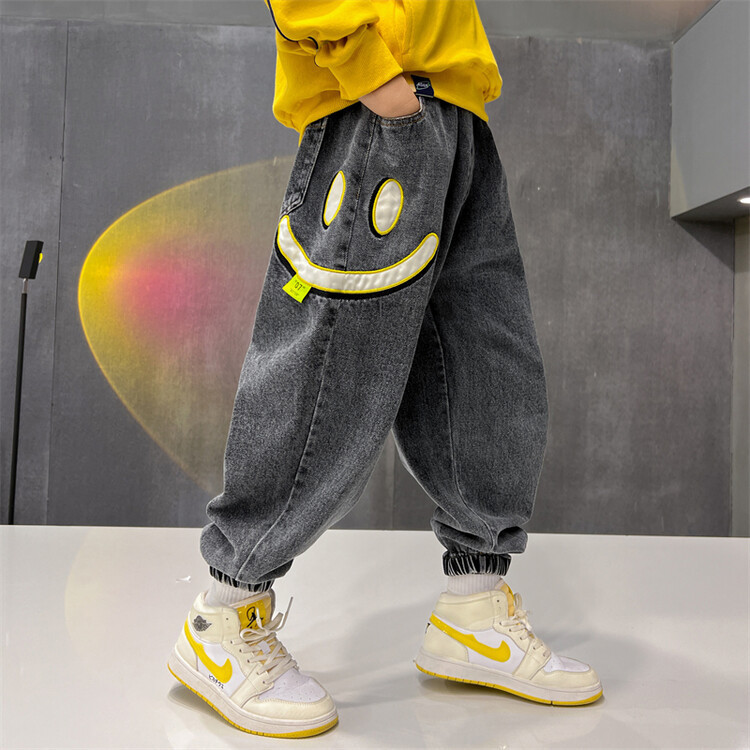 Boys' Jeans Autumn and Winter Fleece-Lined Long Pants Korean Style 2023 New Outdoor Boys' Loose Pants Fashion