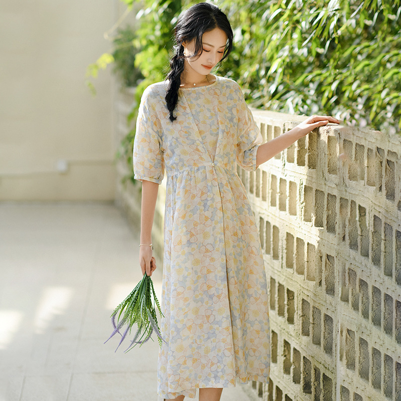 夏款棉麻女装2022新款短袖复古碎花连衣裙女气质收腰苎麻裙子