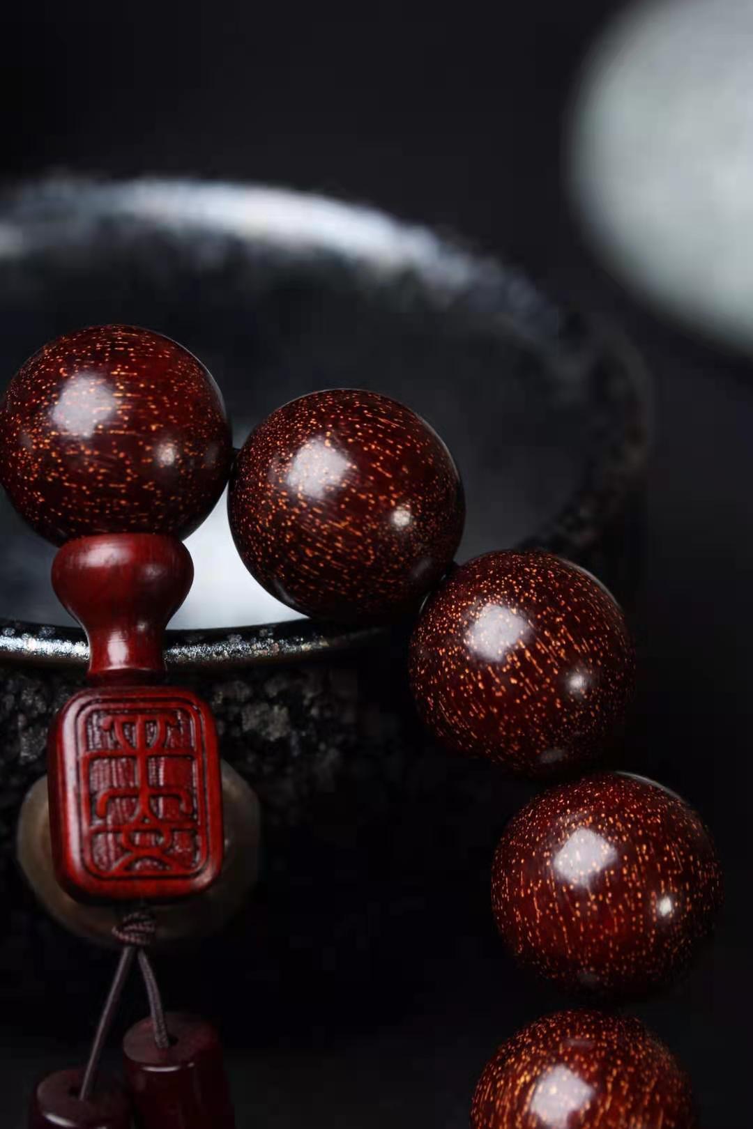 血檀厂家直销小叶紫檀爆满金星手串高密度秒沉水地摊货源直播爆款