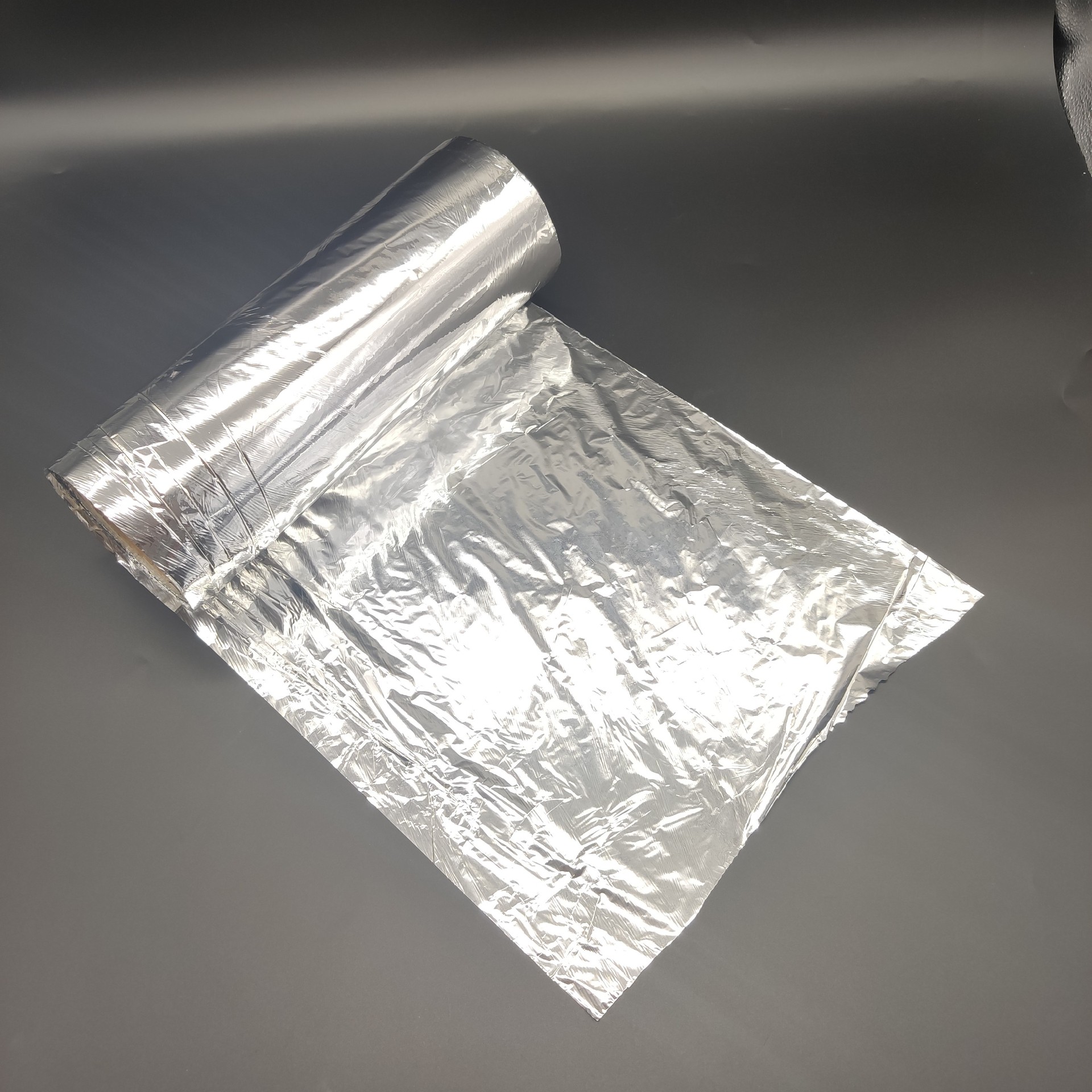 pe淋膜 镀铝 绝缘 隔音 卡纸复合 活动房保温阻燃 耐红外线紫外线