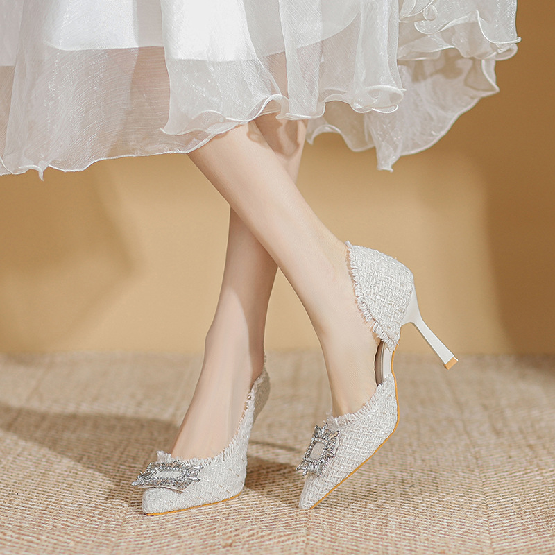 小香风高跟鞋设计感小众气质名媛不累脚2023年新款尖头侧空单鞋女-阿