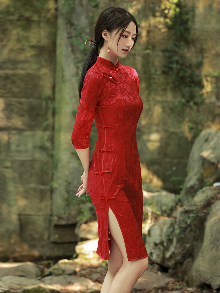 红色旗袍敬酒服长袖小个子年轻款新娘结婚订婚礼服连衣裙蕾丝秋冬