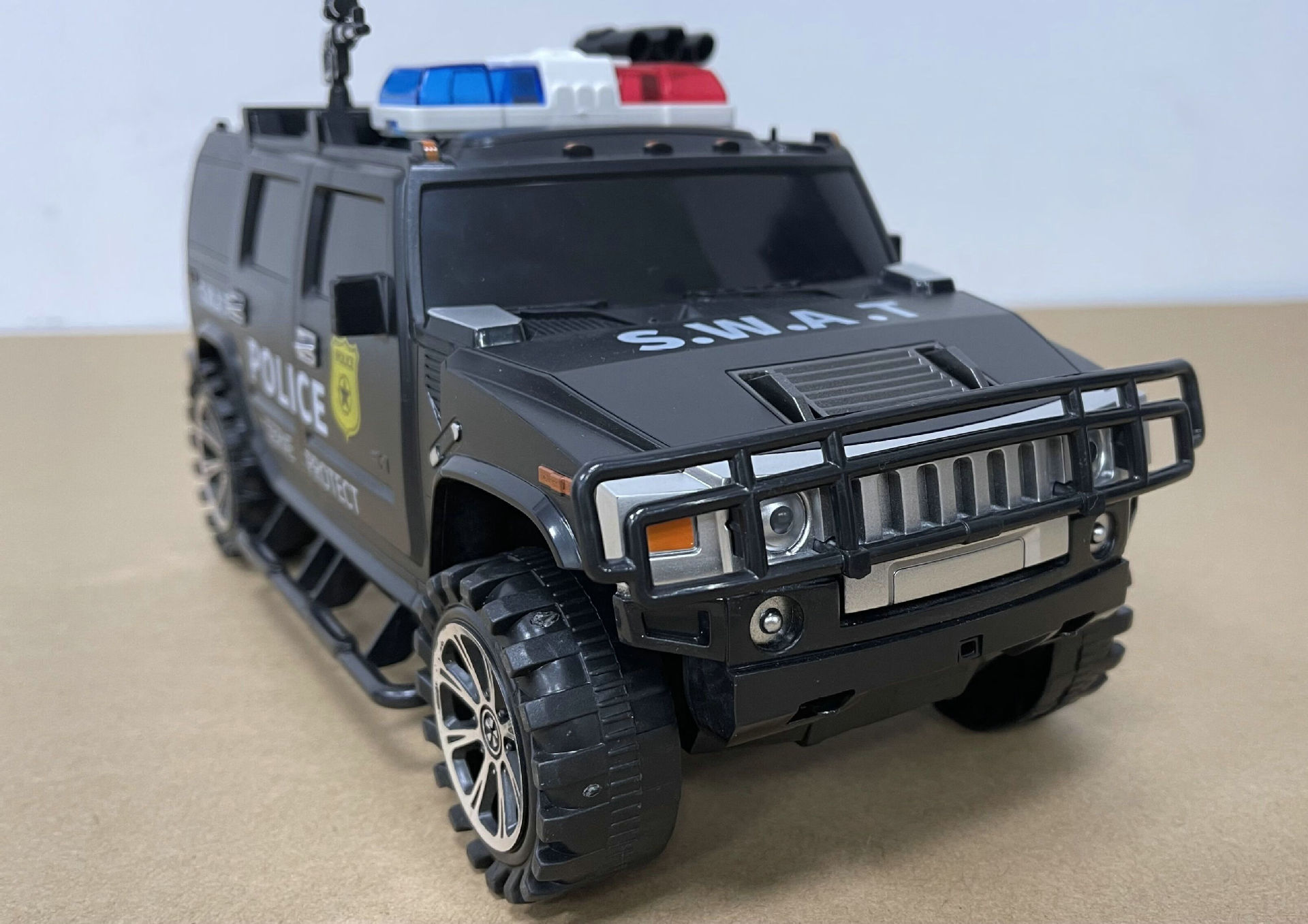 亚马逊跨境警察运钞车存钱罐儿童惯性大号警车玩具汽车模型