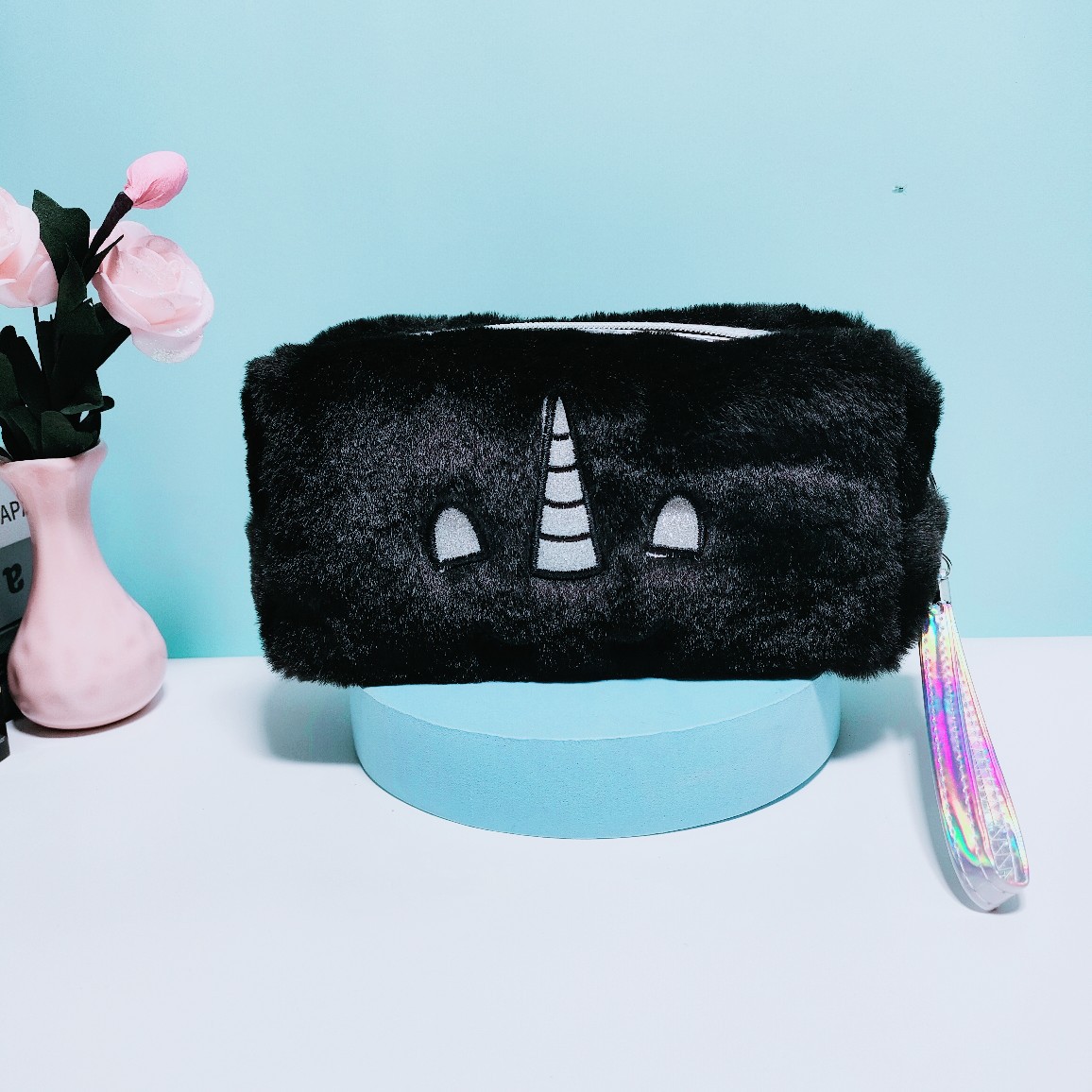 Cross-Border New Arrival Plush Embroidered Unicorn Cosmetic Bag Women's Cosmetics Storage Bag Women's Handbag Multi-Color Optional