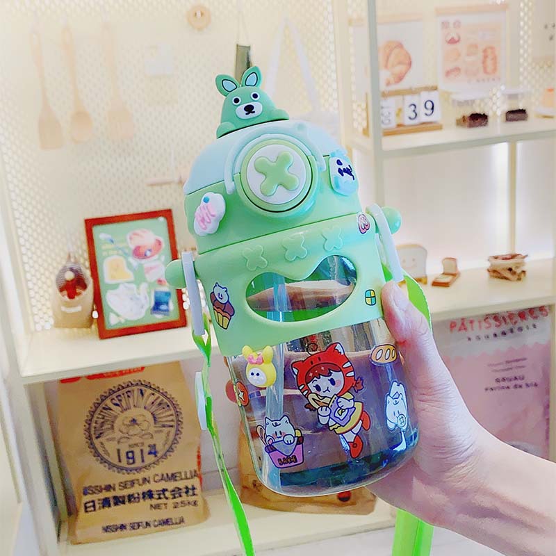 High Quality New Children Cartoon Cute Plastic Cup Unisex Good-looking with Rope Handle Cup with Straw