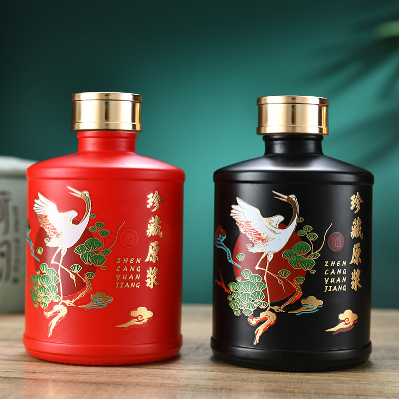 高档白酒瓶500ml仿陶瓷玻璃酒瓶家用喜宴酒瓶烫金喷涂酒瓶可定制