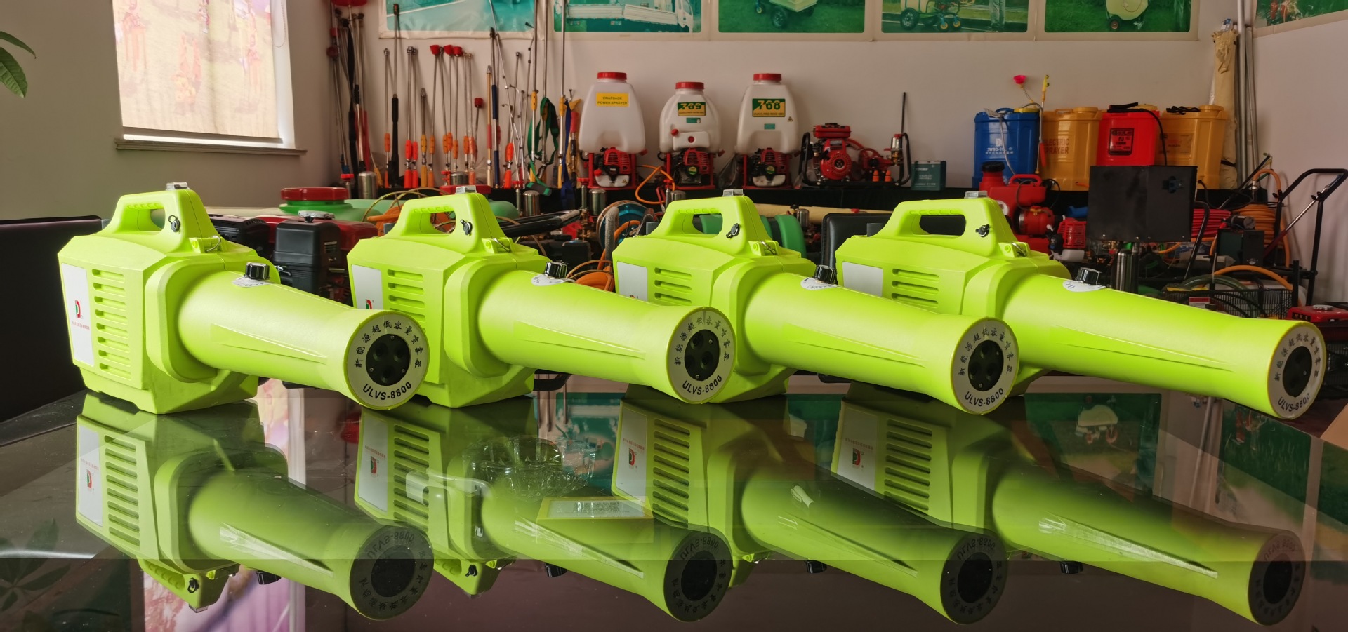 3l5l6l锂电池超低容量电动喷雾器蓄电池侧挂式消毒防疫弥雾机