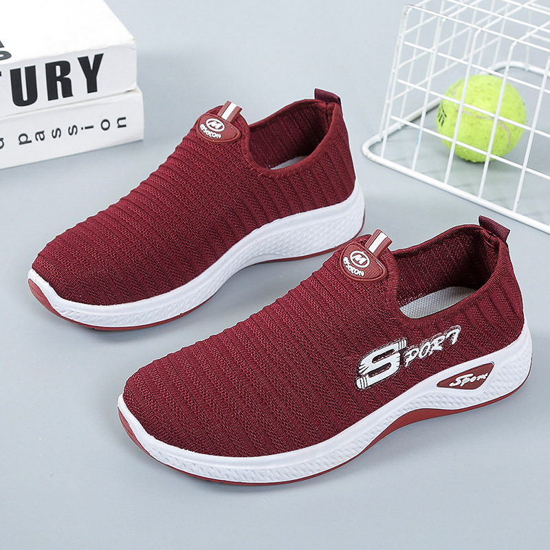 Women's Shoes Foreign Trade New Old Beijing Cloth Shoes Soft Bottom Walking Casual Sneakers Women's Cross-Border Stylish Mom Shoes Generation