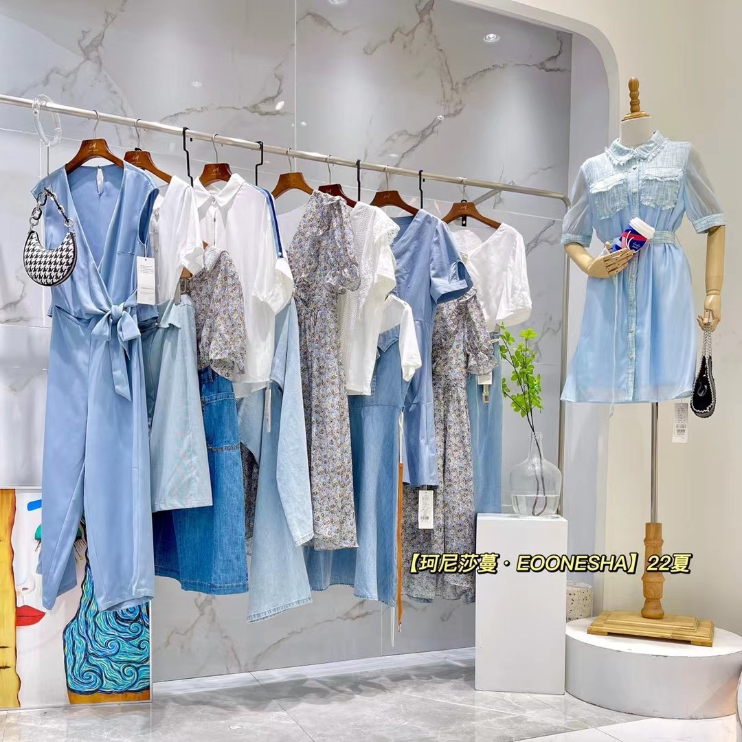 珂尼莎蔓22夏品牌折扣女装批发尾货清仓专柜撤柜剪标实体直播进货