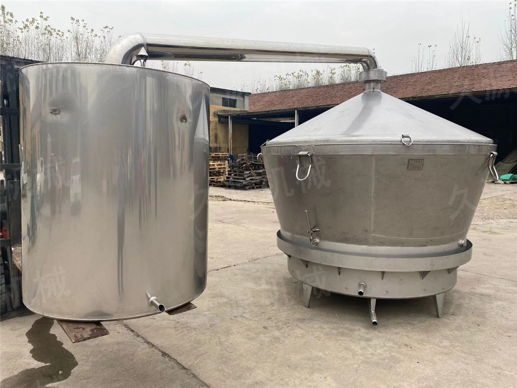 荥阳市酒坊用小型酿酒设备分体式蒸锅冷凝器做米酒用酒甄价格