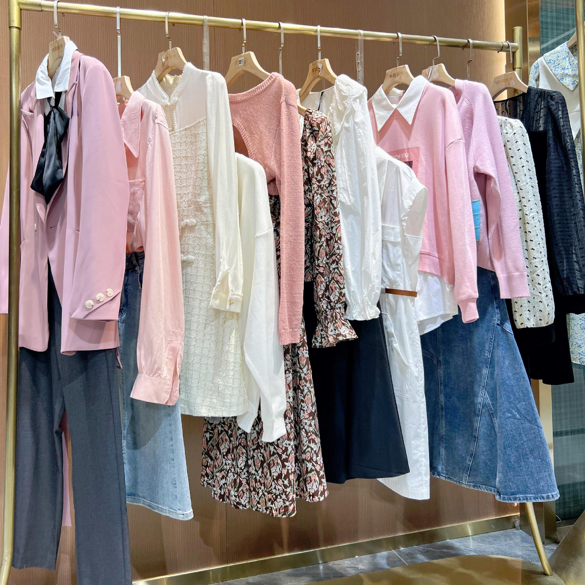 海量高清卫衣女专柜正品图片大全 - 阿里巴巴