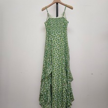 2024夏新款绿色碎花性感V领吊带收腰连衣裙女ML1F61908