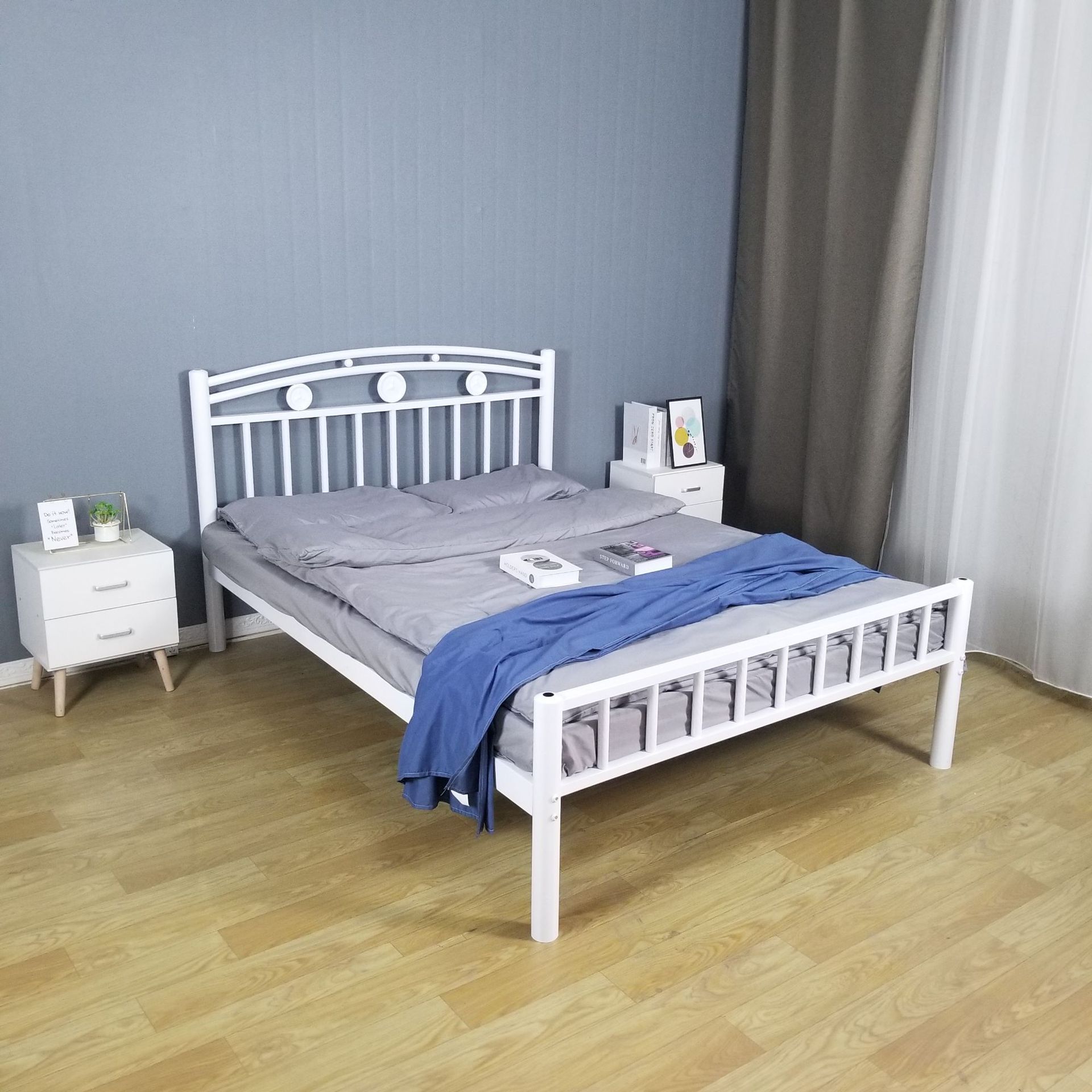 8米现代简约不锈钢床架304卧室床