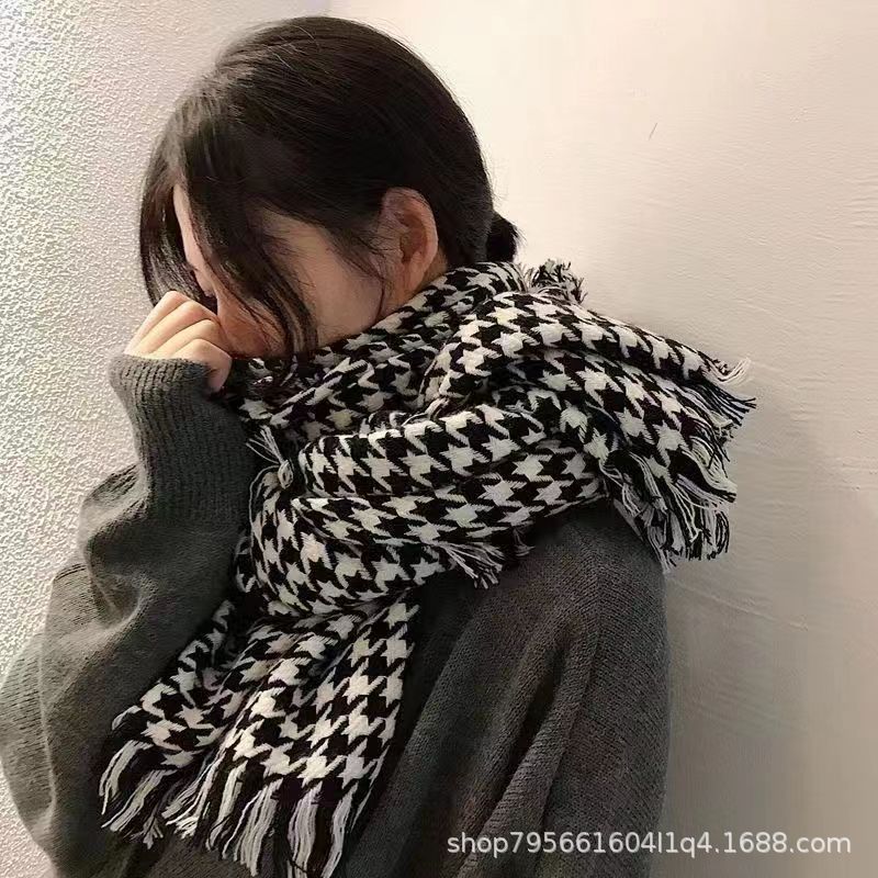 Factory Wholesale Houndstooth Plaid Scarf for Women Winter Warm 2023 New Korean Style Versatile Student Couple Scarf