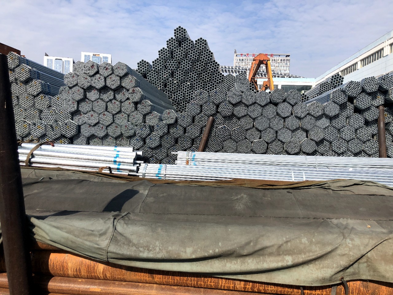 镀锌管厂家直销振鸿镀锌管现货