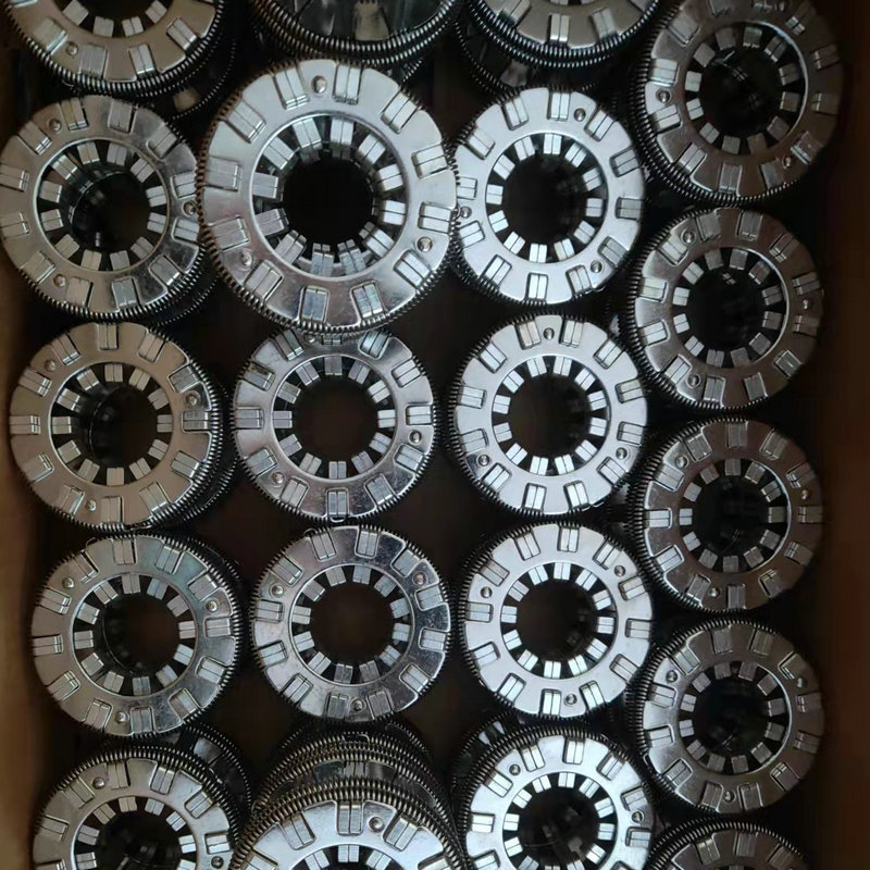 坤溥电气手车式梅花动触头紫铜镀银弹簧捆绑式设计真空断路器触头