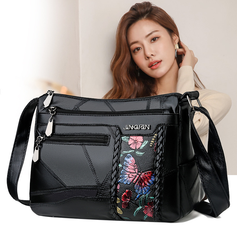 Korean Style Ins Style Middle-Aged Mother Bag Hand-Painted Pattern Shoulder Bag Sheepskin Fashion Large Capacity Design Multi-Layer Crossbody