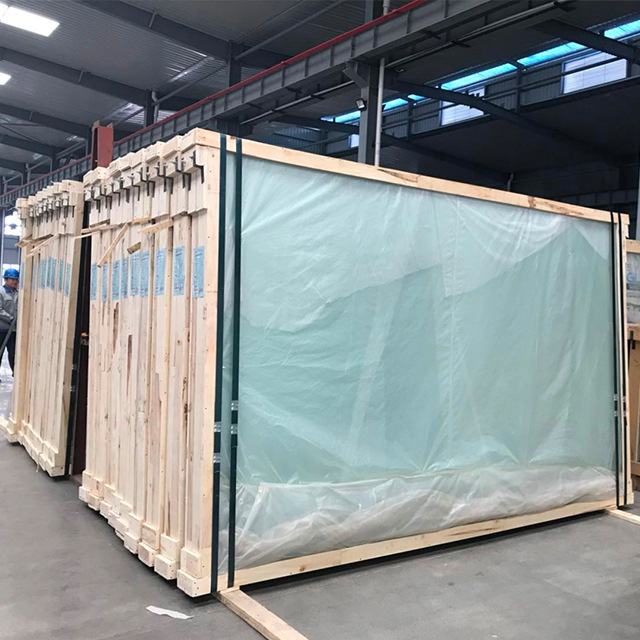 超白浮法玻璃超白浮法玻璃建筑玻璃幕墙白玻璃4mm白玻璃6mm批发