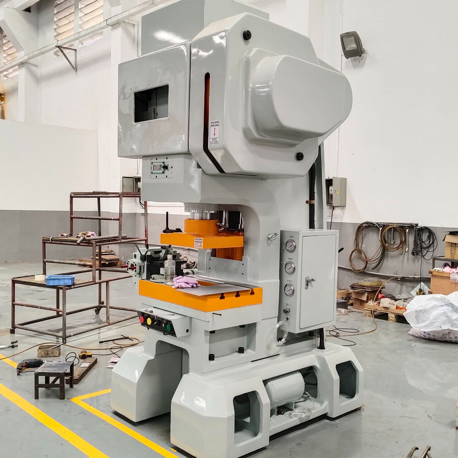 三好冲压机机械 铆合弹片高速冲床 行程30,25吨