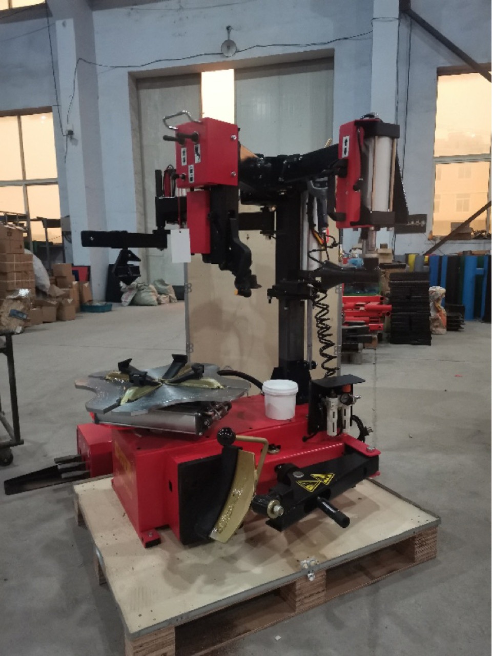 防爆胎车载扒胎机真空胎电动气动流动补胎车载面包车小型车扒胎机