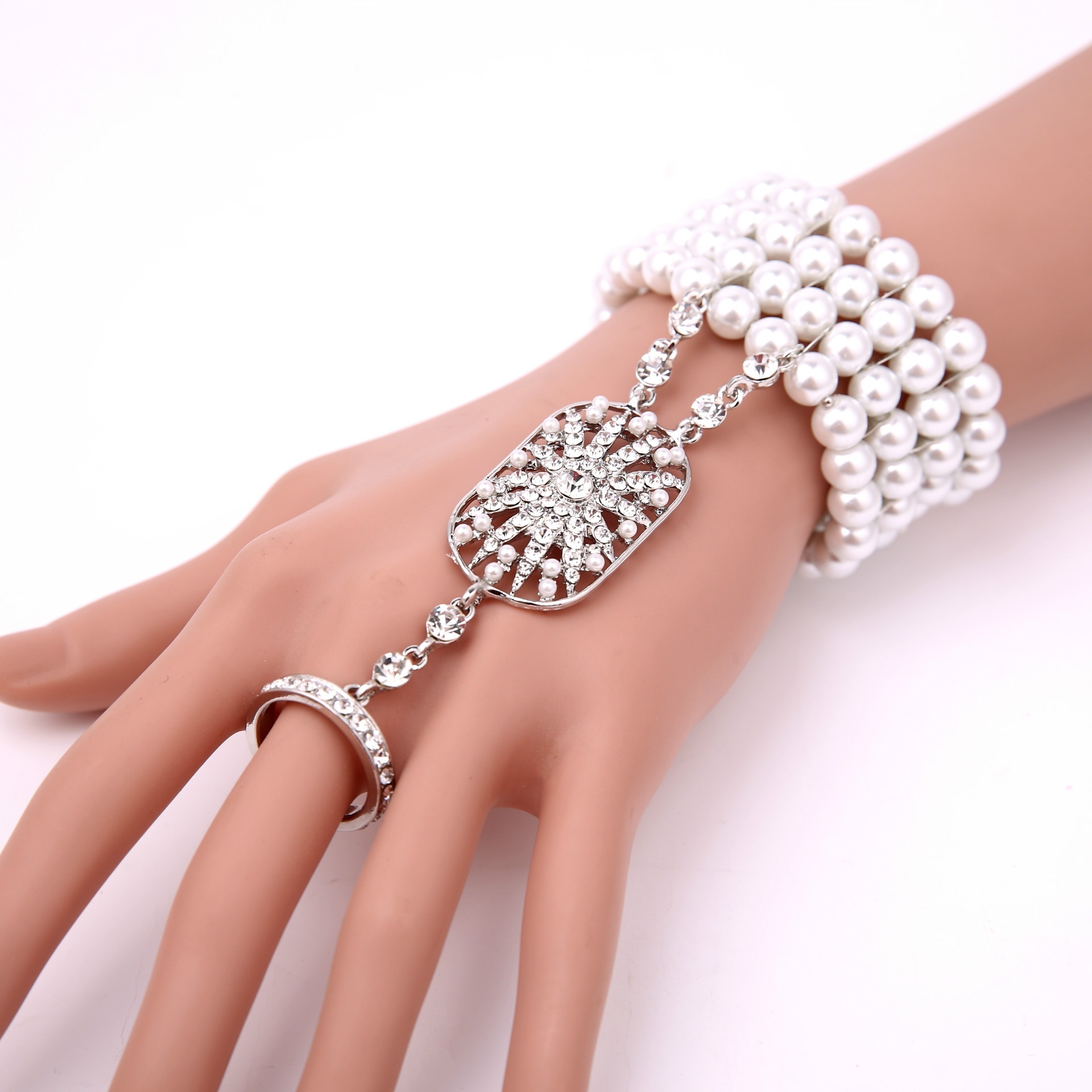 了不起的盖茨比同款手饰饰品戒指一体链手链小商品镶珍珠批发