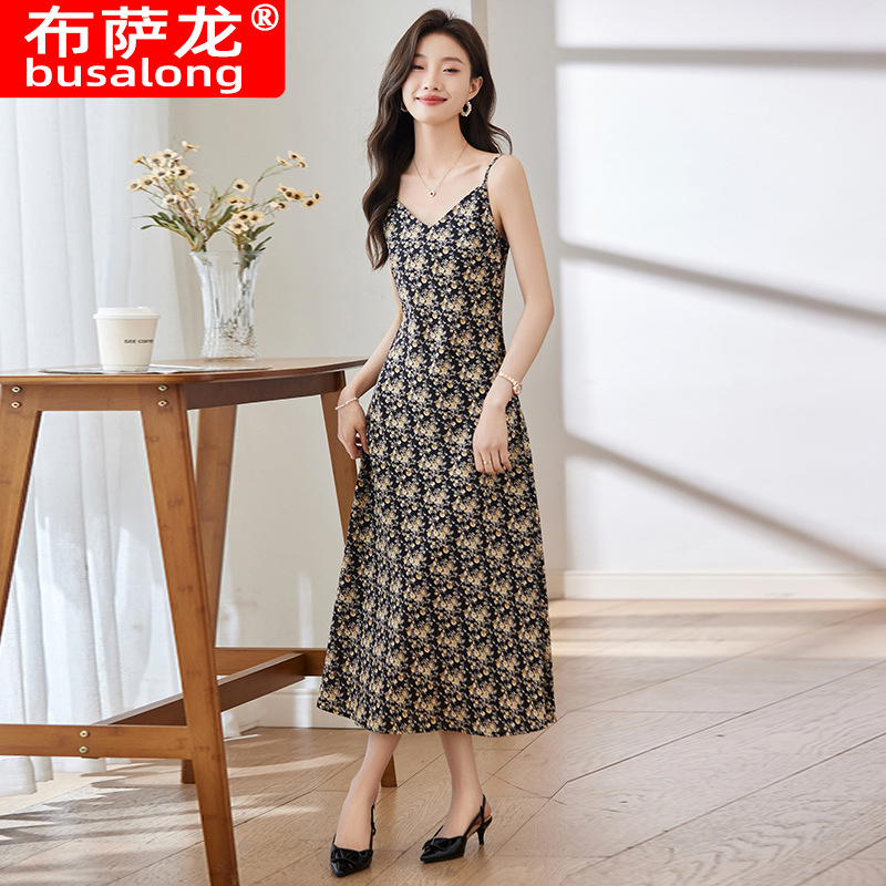 2024新款连衣裙女无袖露肩气质职业吊带连衣裙工作服显瘦201-阿里巴巴