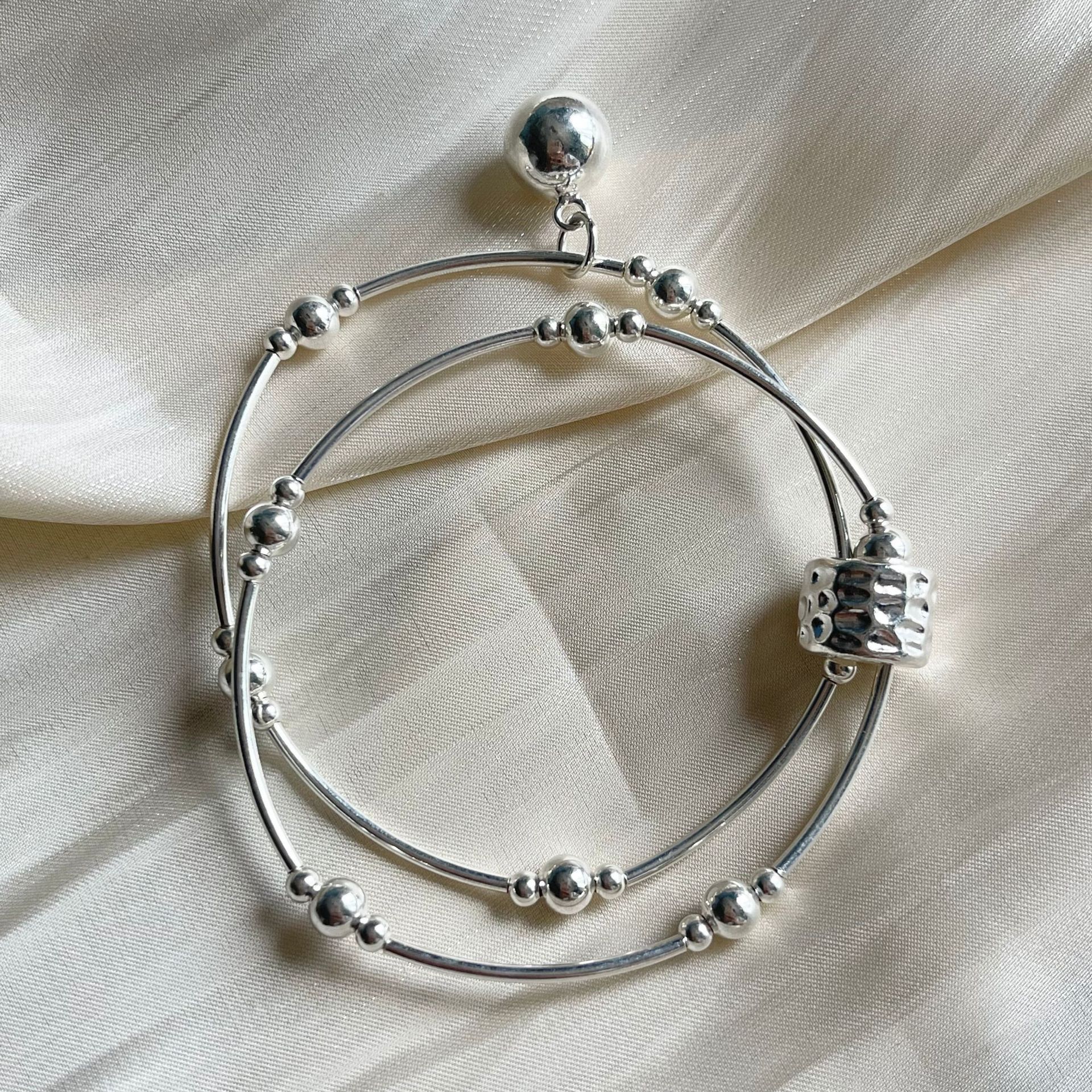 s925纯银手链简约小众双层圆珠银管缠绕手环女生弹力绳批发银饰品