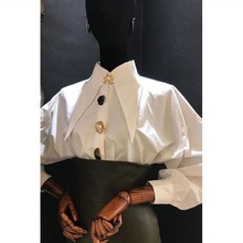 韩国东大门秋季2024新款时尚气质珍珠扣翻领系扣长袖衬衫女上衣潮