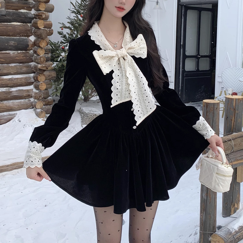 松露黑巧 复古法式小香黑色丝绒连衣裙女蕾丝拼接公主裙气质显瘦
