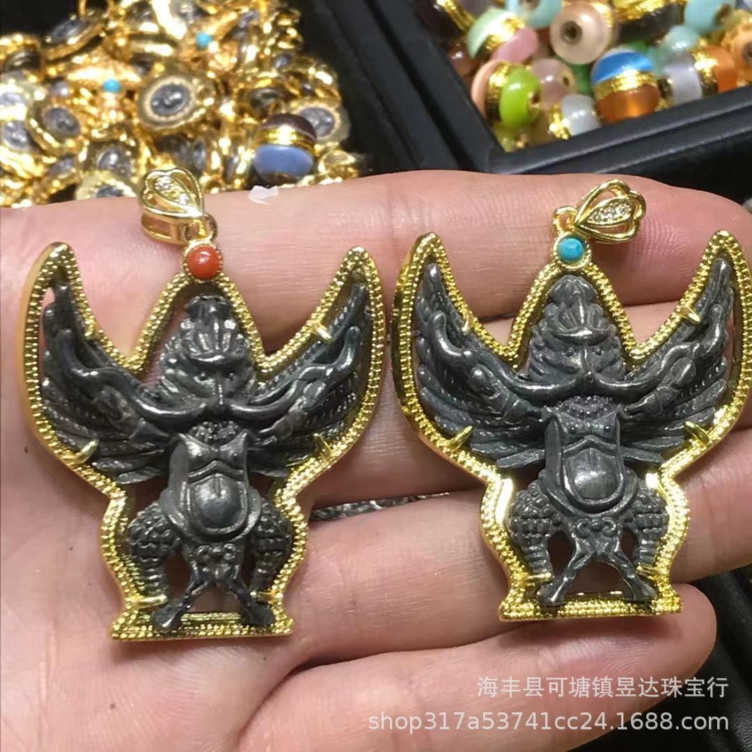 天铁藏饰品西藏密宗法器吊坠金翅大鹏鸟吊坠合金男女通用情侣吊坠