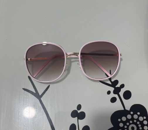2024 New Korean Sunglasses Female Photosensitive Ins Street Shooting Uv Protection Polarized Glasses Tiktok Same Style 8056