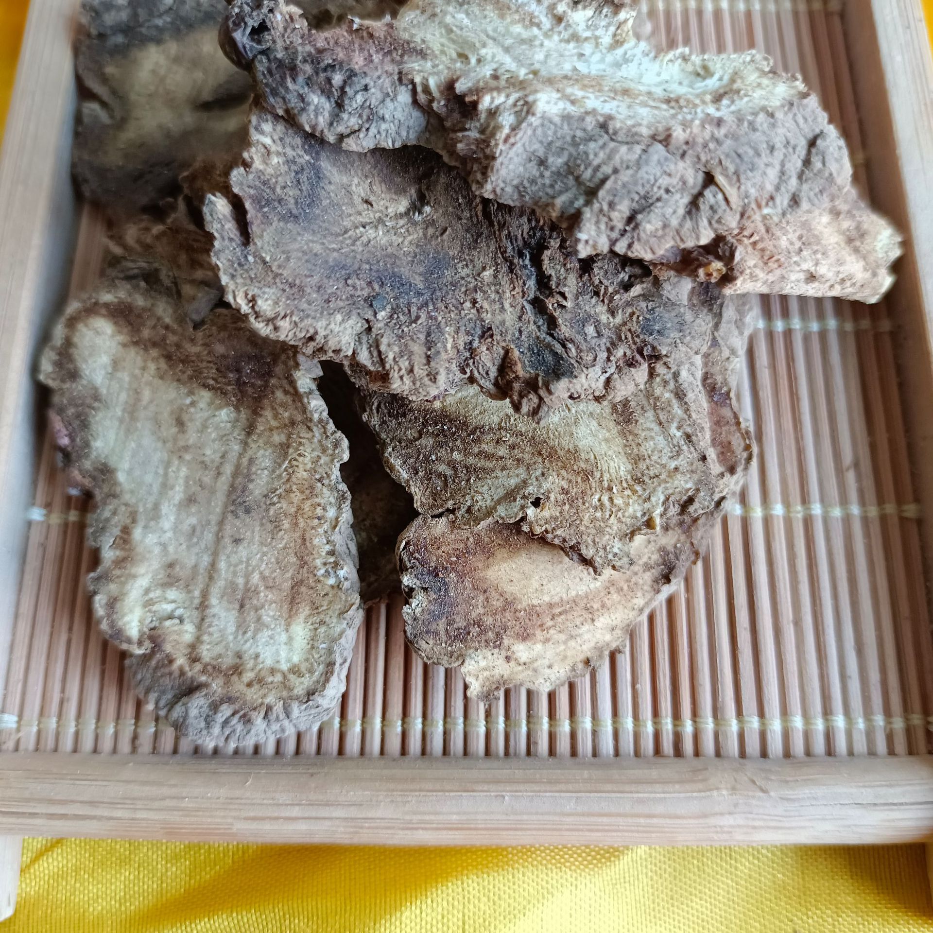 【文杰药业】独活甘肃独活片中药材独活批发统货【独活】-阿里巴巴