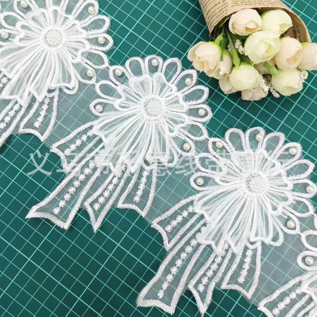 Rhinestone Pearl Lace Mesh Embroidered Flower Lace DIY Handmade Ornament Headscarf Clothing Wedding Dress Handmade Accessories