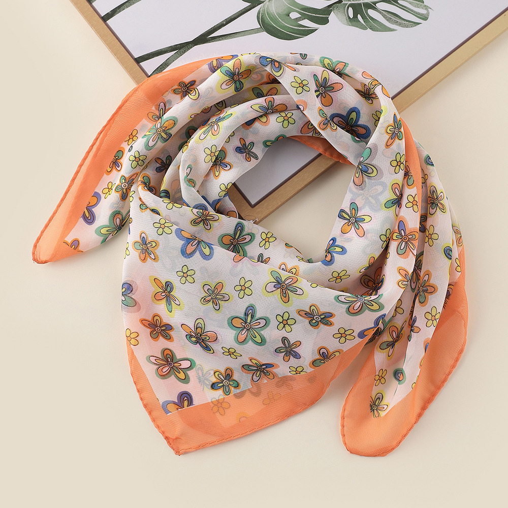 彩色小花方巾法式小丝巾旅游防晒披肩春夏款薄款纱巾正方形韩版70