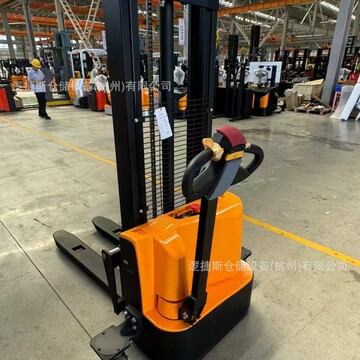 1.5吨2吨全电动托盘堆高车 液压搬运堆高机步行式堆垛车电动叉车-阿里