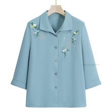 奶奶夏装七分袖薄款衬衫中老年人女翻领绣花春秋妈妈60岁70衣服