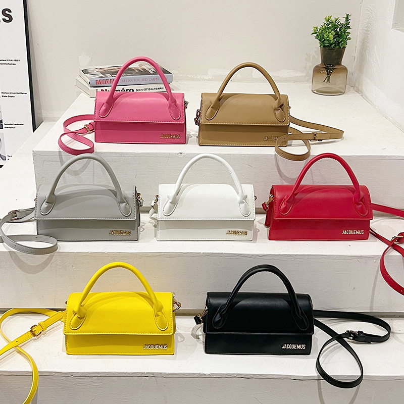 Women's Handbag 2023 New High-Grade Fashionable Simple Shoulder Messenger Bag Special-Interest Design Versatile Small Square Bag Fashion