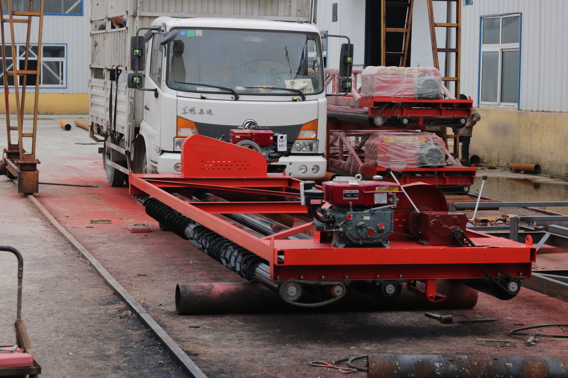混凝土摊铺机三滚轴 电动 框架式振动梁 柴油汽油摊铺机 建筑机械