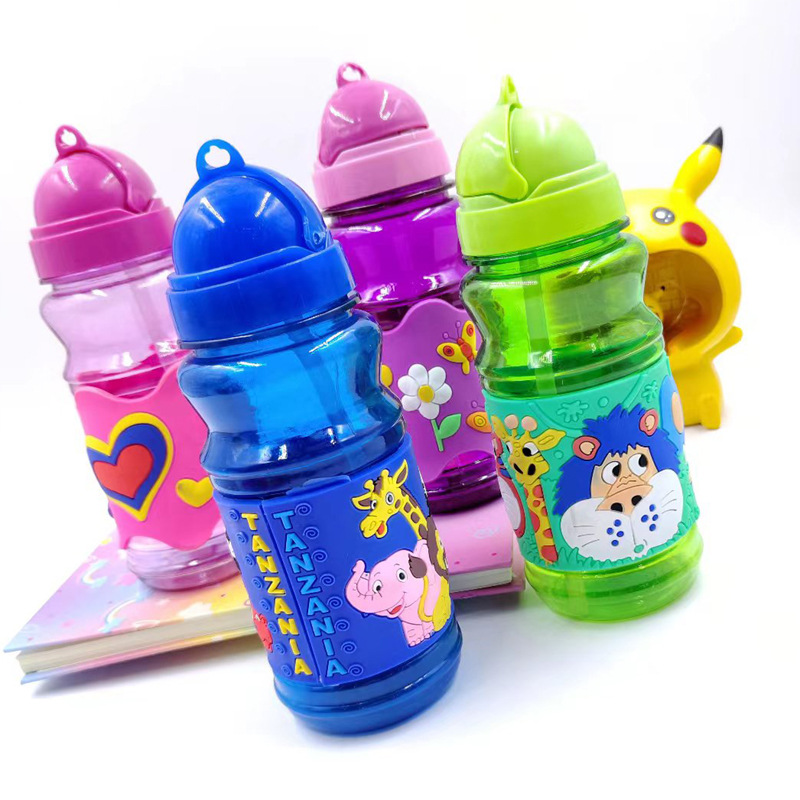 Cartoon Style Children's Outdoor Drinking Glass Cute Straw Cup Portable Kettle