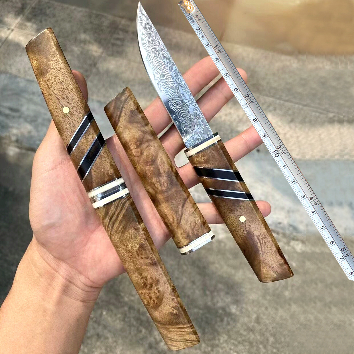 锻造67层vg10大马士革钢刀白影木柄直刀户外露营随身刀典藏刀