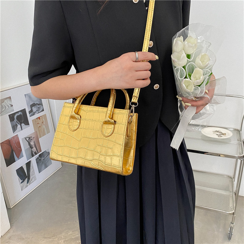 Retro Style Fashionable Small Bag Women's Bag 2022 Summer New Fashion Stone Pattern Handbag Solid Color Shoulder Messenger Bag