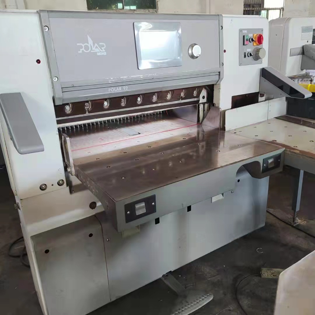 波拉切纸机-920电脑切纸机-电脑程控切纸机-高速切纸机