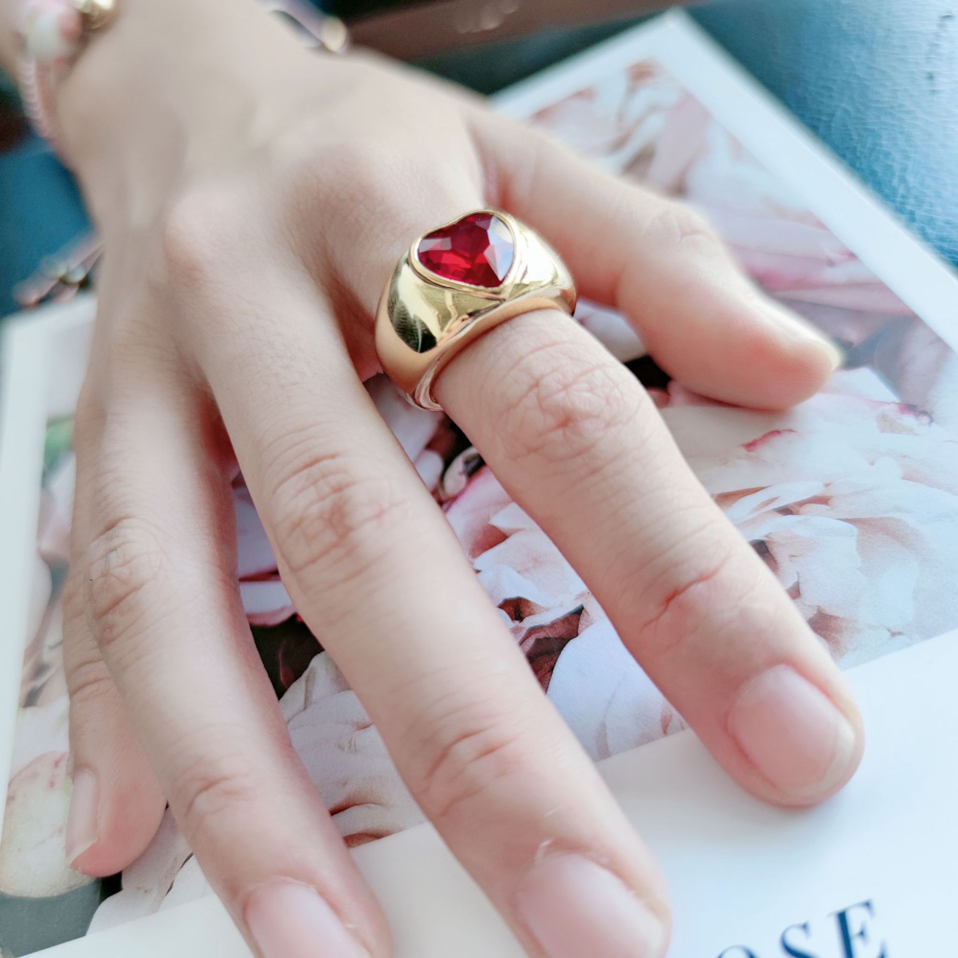 爱心戒指女欧美ins锆石戒指简约复古戒指心形18k金戒指小众ring