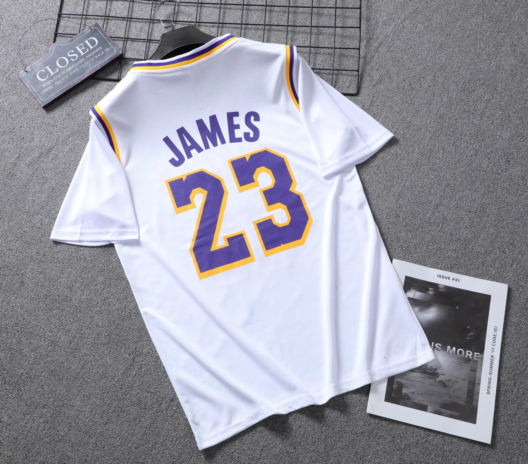 假两件套装湖人队23号24号勇s30号牛23号男篮球衣成人侧口袋l-5xl