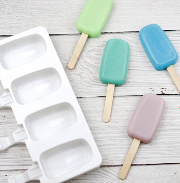 Silicone popsicle mold