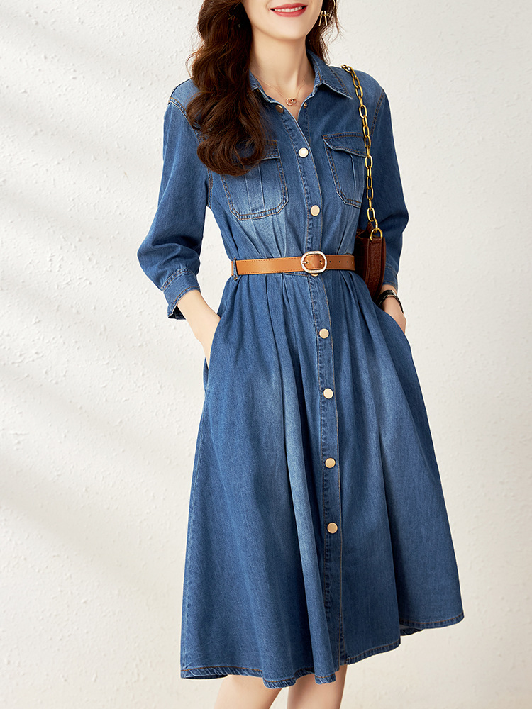 2120708-蔚蓝复古气质谁穿谁显瘦磨白皮带收腰牛仔连衣裙秋冬新款
