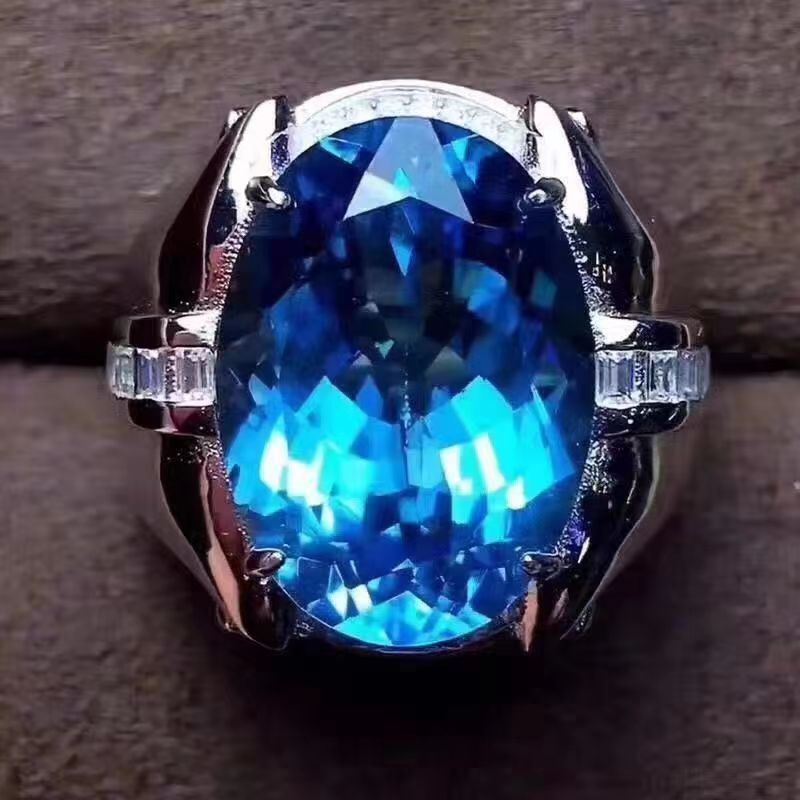 大气男款瑞士蓝托帕石戒指白金色指圈活口老板戒送男友-阿里巴巴