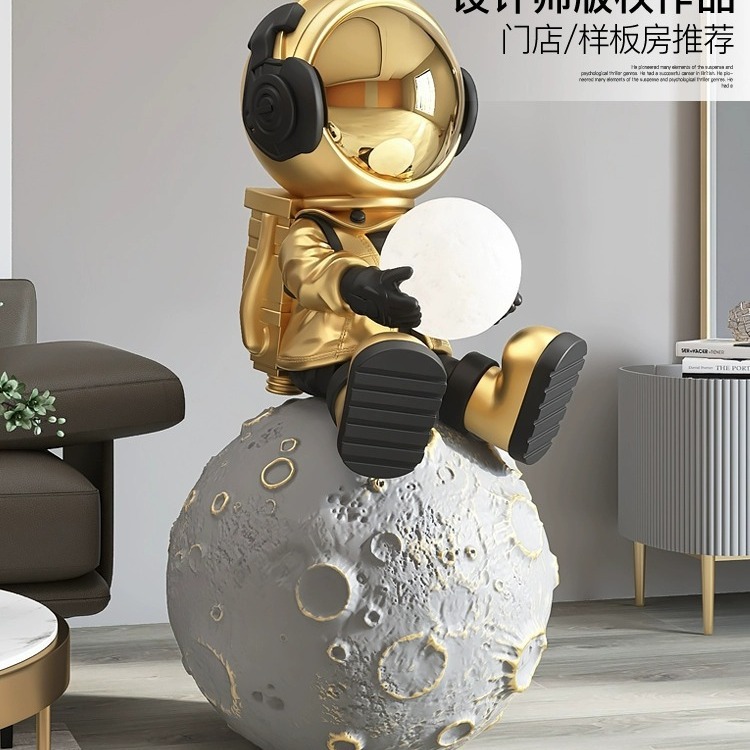 Creative Spaceman Living Room Large Floor Ornaments High-End Astronaut Decoration Sculpture Lamp Opening-up Housewarming Gifts
