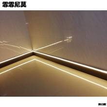 铝合金带LED灯踢脚线墙贴地板发光地脚线10公分平面带灯墙脚线